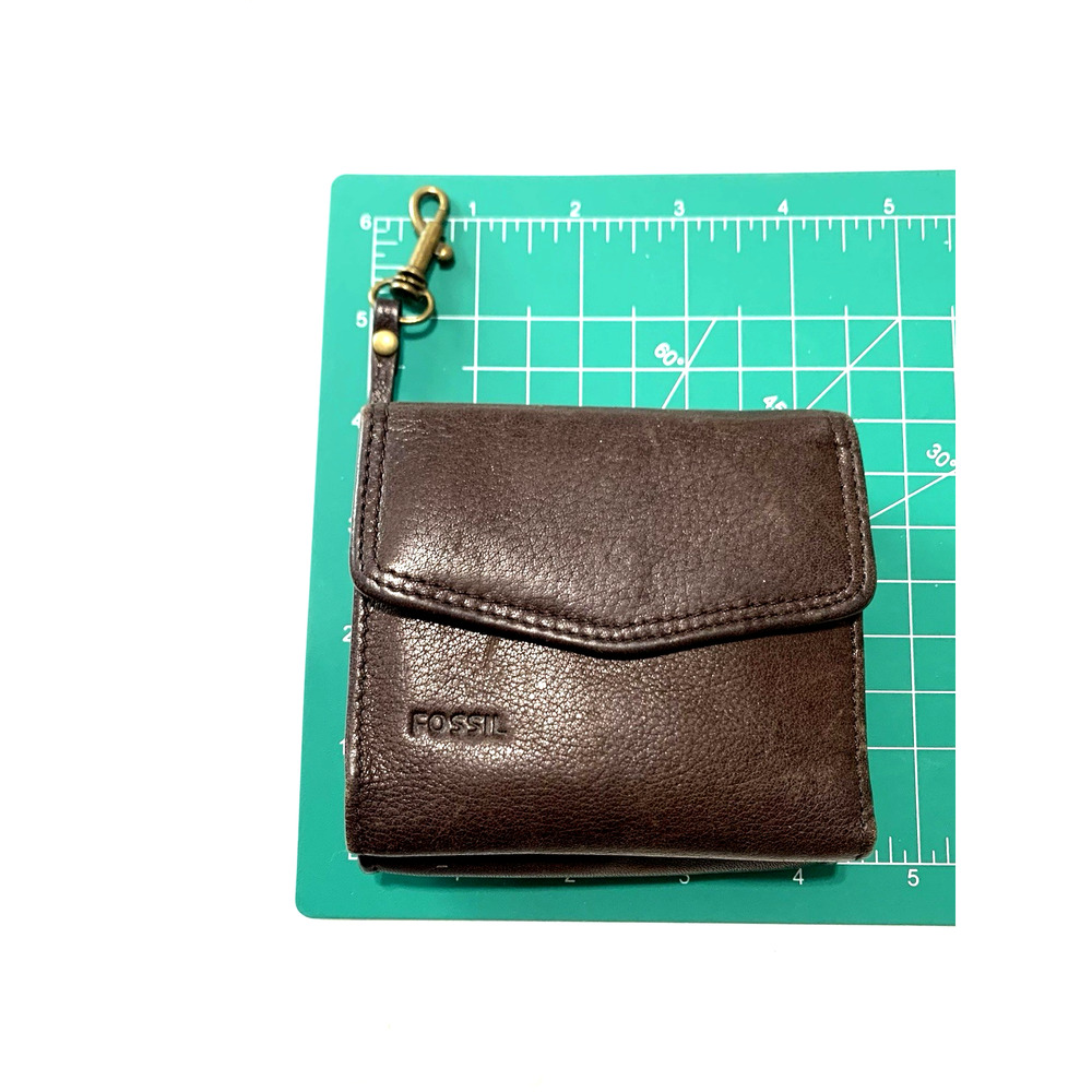 Fossil Compact Leather Wallet Brown Bi-Fold Snap Zipper Cards Cash Brass Finding